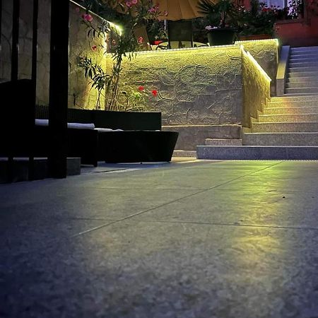 Ferienwohnung Casa Simionov Băile Herculane Exterior foto